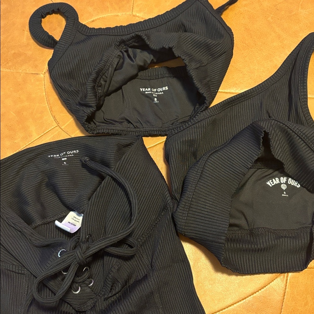 Year of Ours Black Ribbed Leggings and Bras Set - Picture 2 of 3
